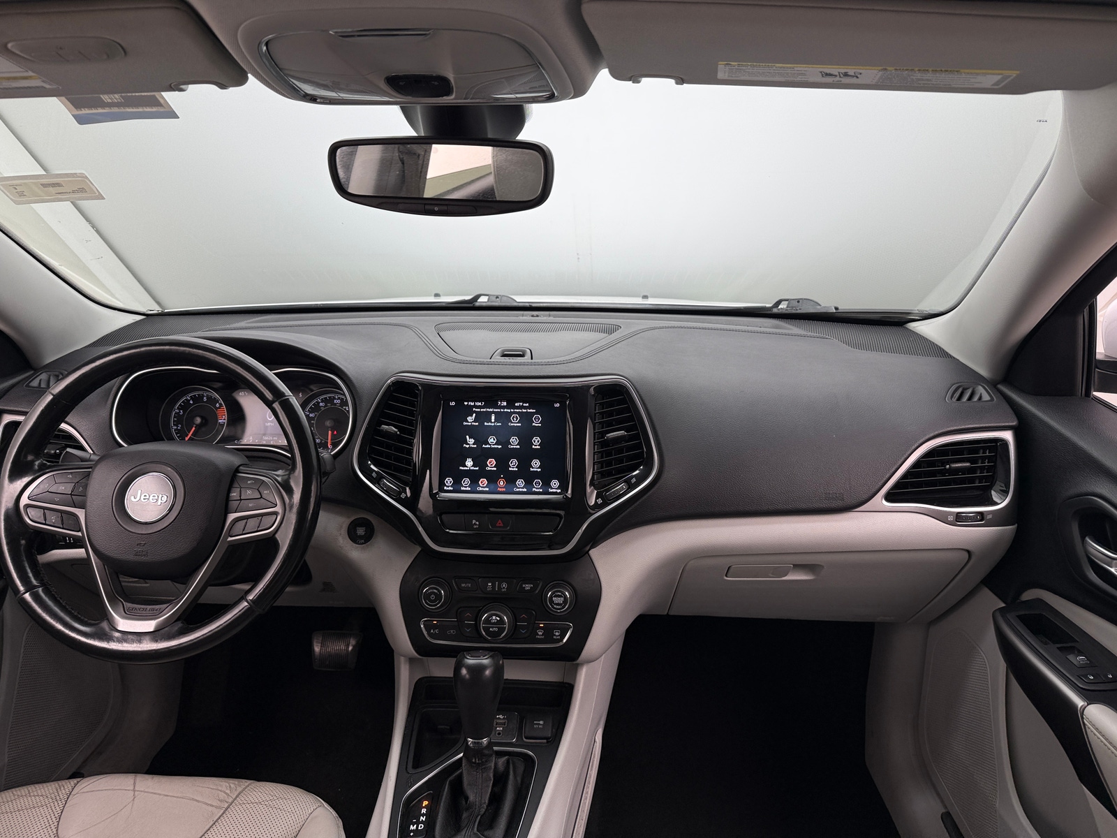 Thumbnail: 2020 Jeep Cherokee - 2