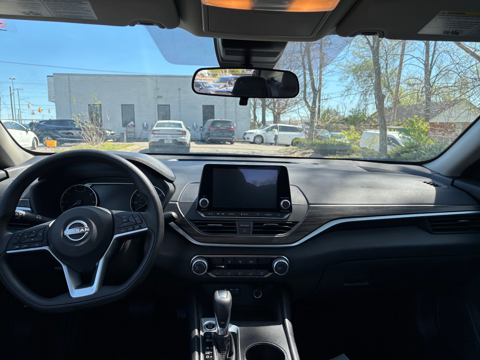 Thumbnail: 2025 Nissan Altima - 3