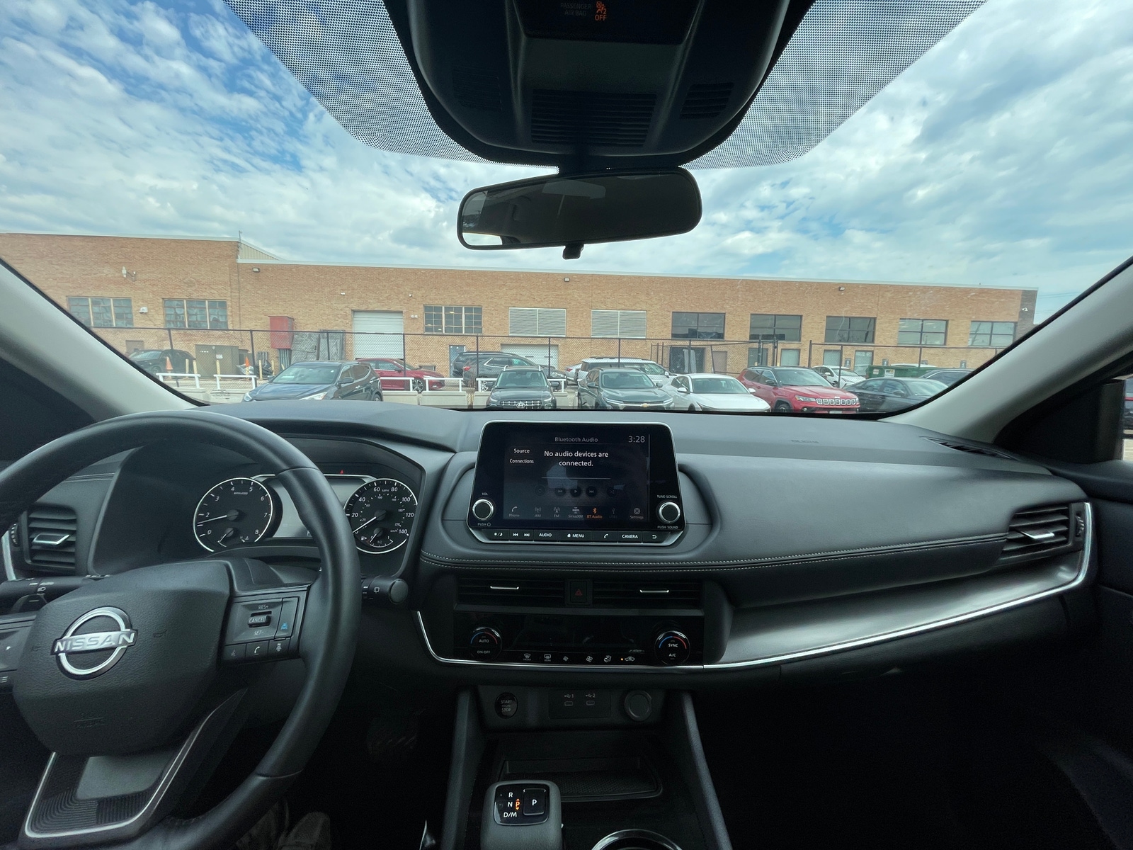 Thumbnail: 2025 Nissan Rogue - 3