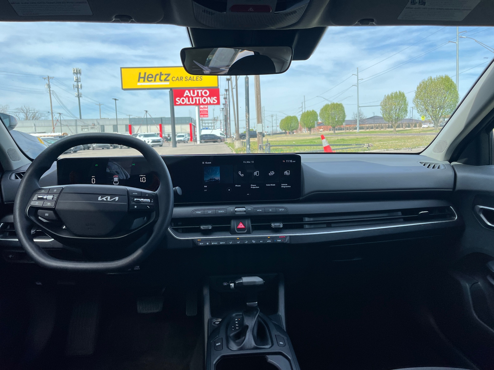 Thumbnail: 2025 Kia K4 - 3