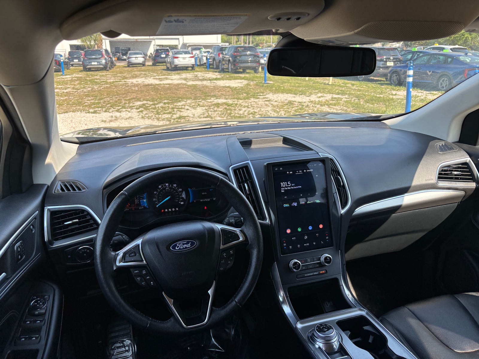 Thumbnail: 2022 Ford Edge - 2