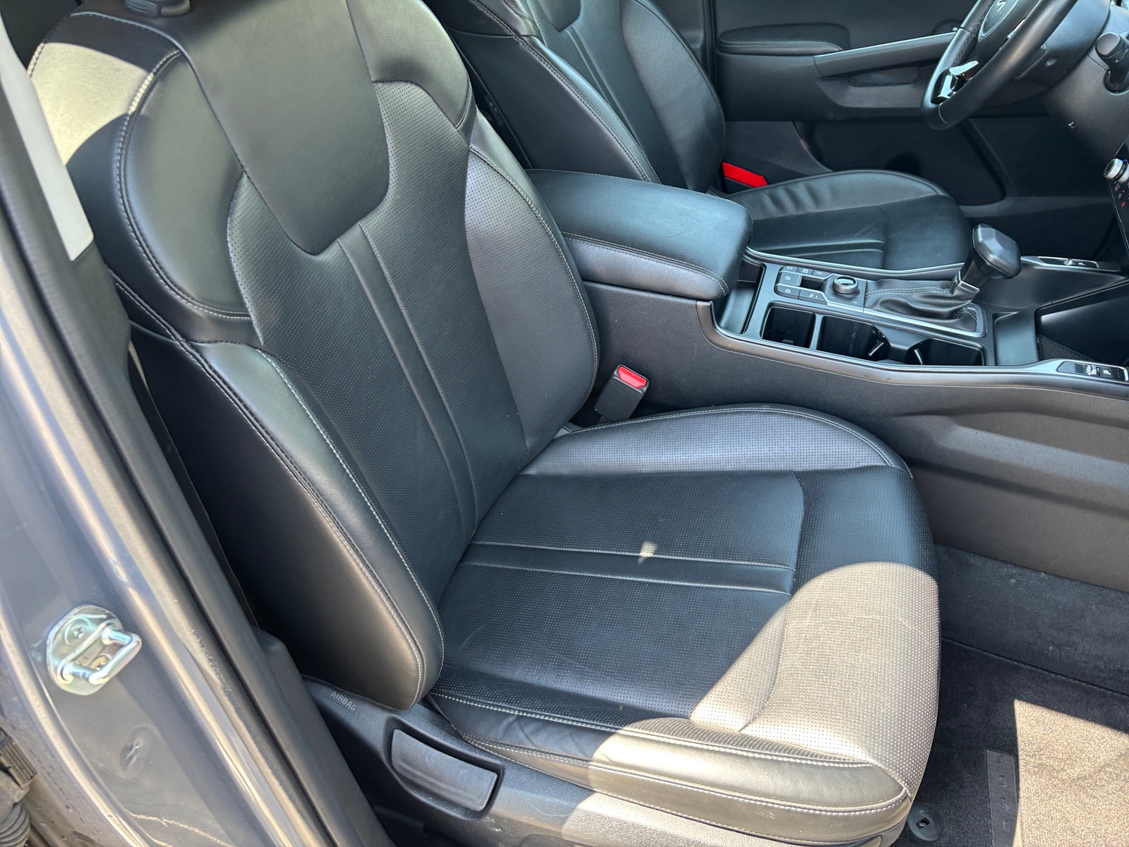 Thumbnail: 2024 Kia Sorento - 2