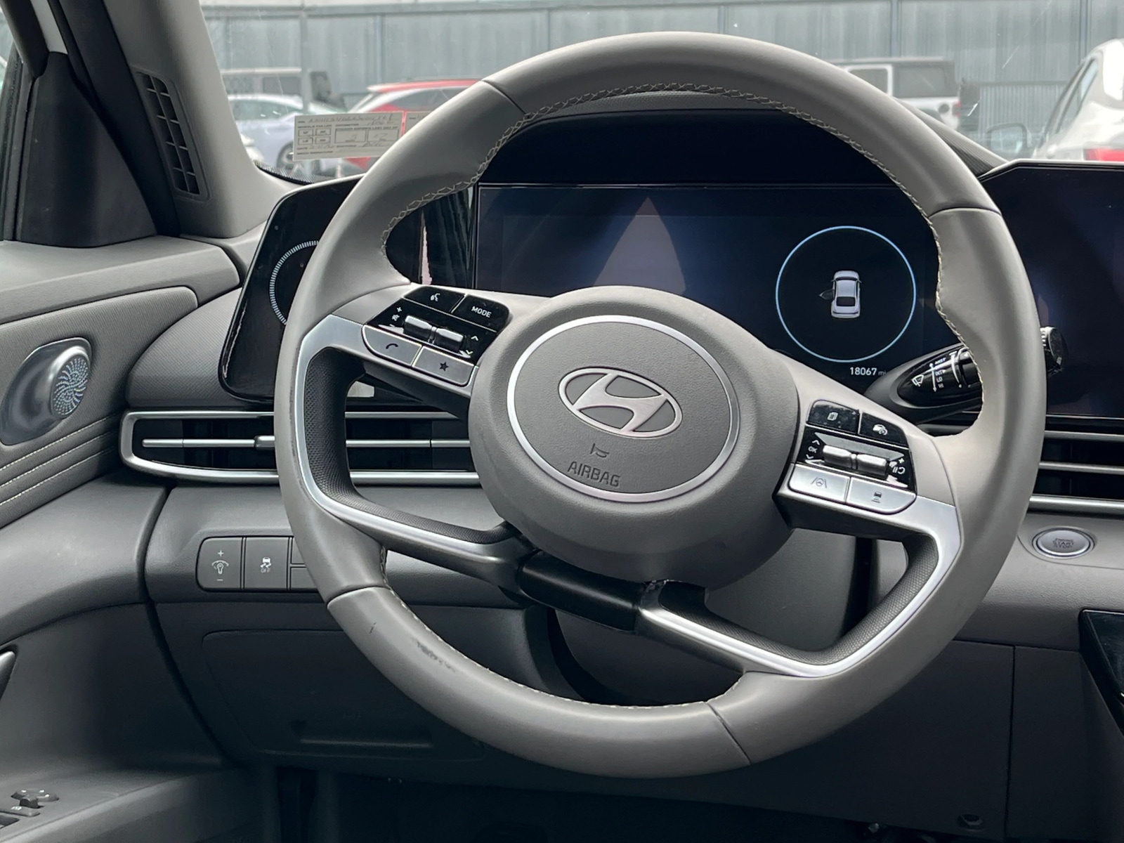 Thumbnail: 2025 Hyundai Elantra - 5