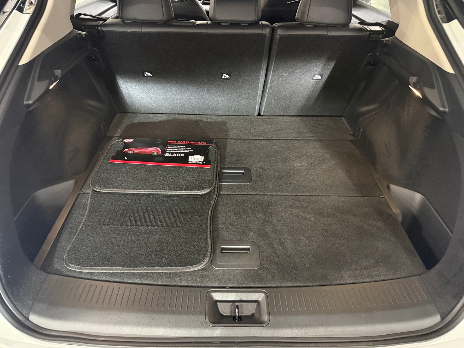 Thumbnail: 2023 Nissan Ariya - 6