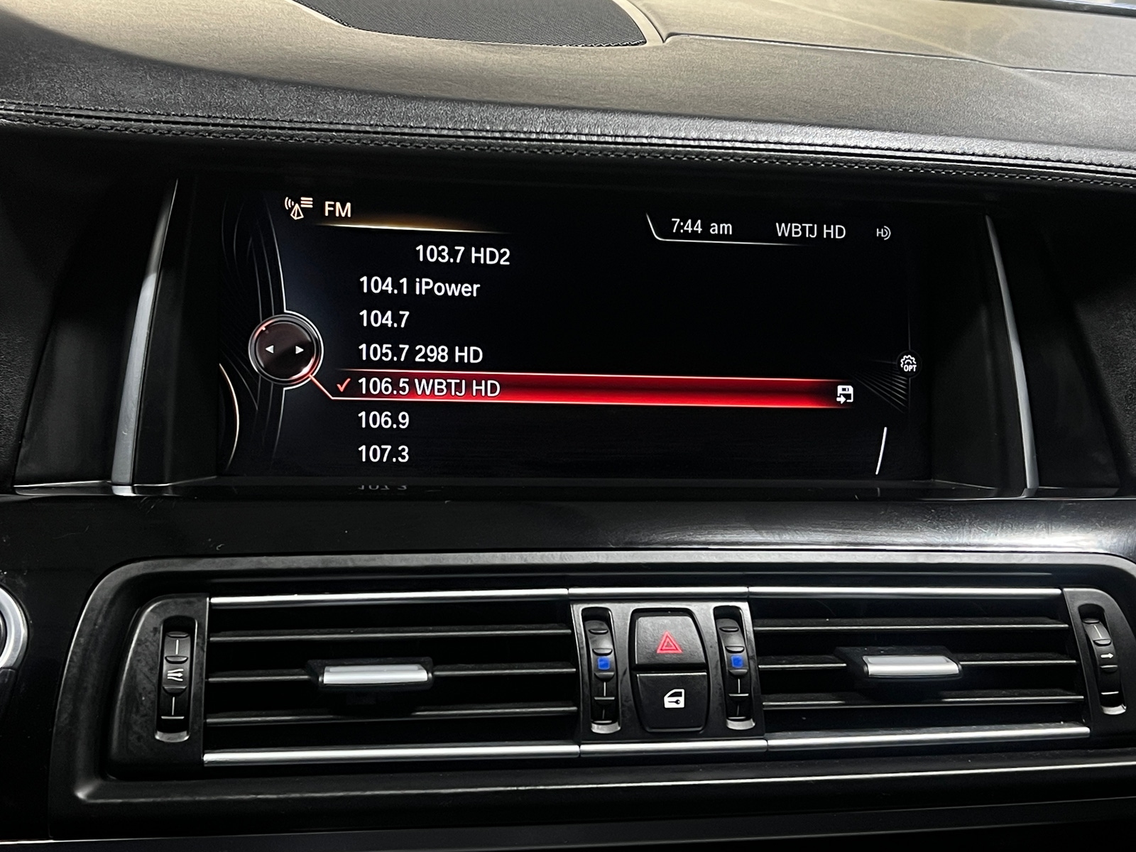 Thumbnail: 2015 BMW M5 - 3