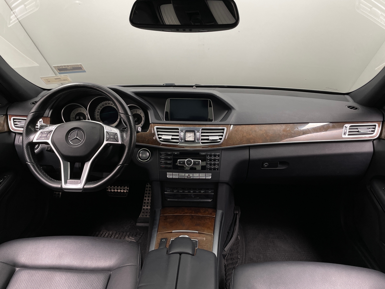 Thumbnail: 2014 Mercedes-Benz E-Class - 2