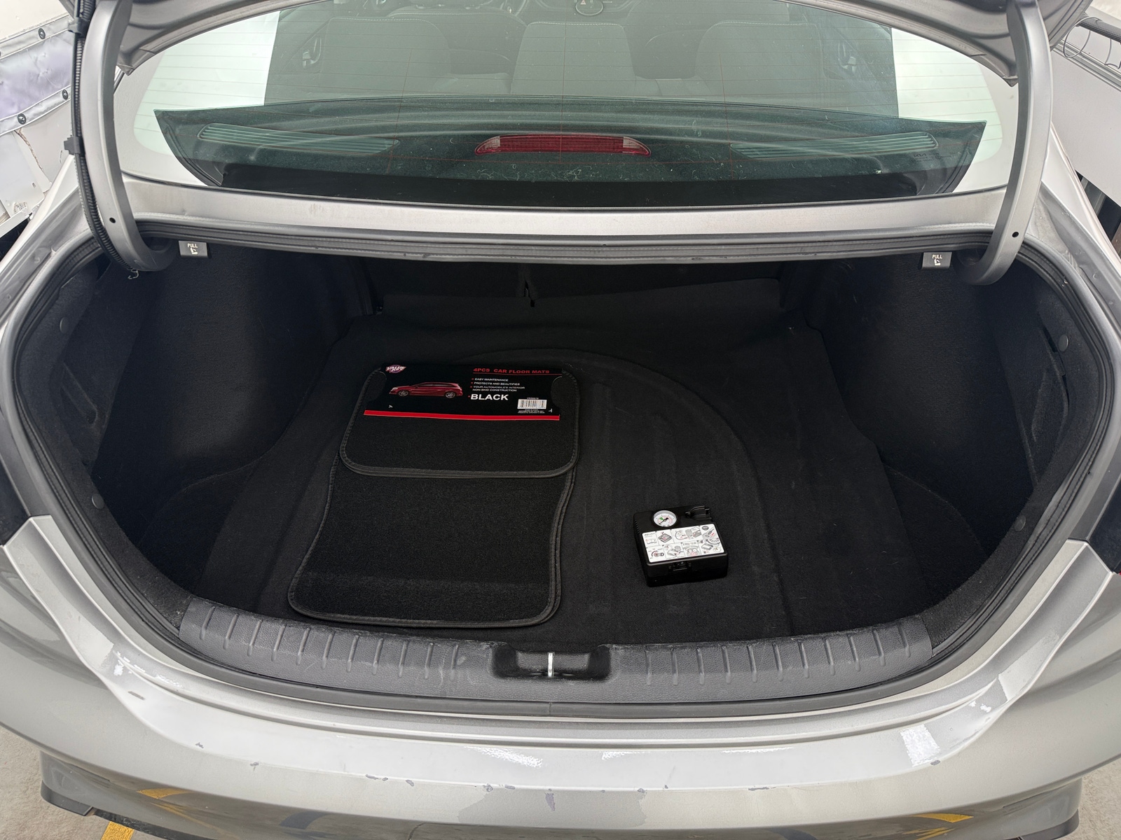 Thumbnail: 2024 Kia Forte - 7