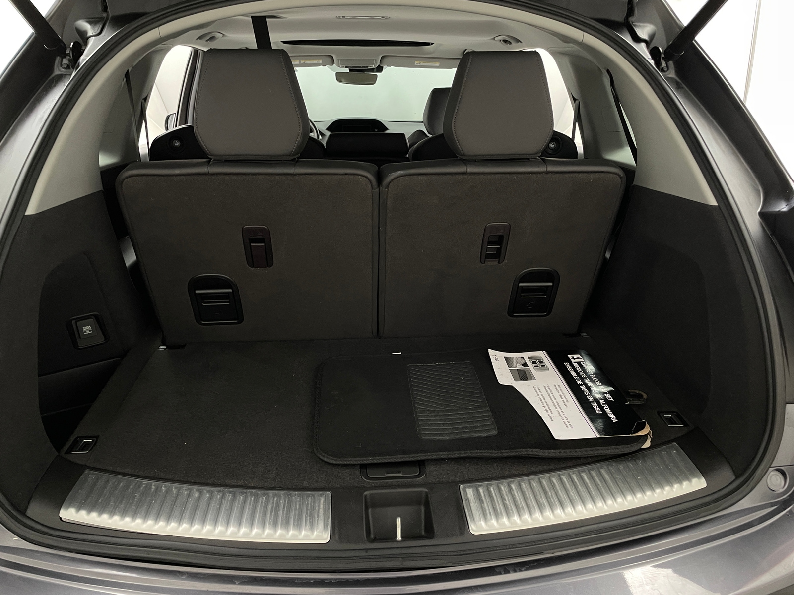 Thumbnail: 2020 Acura MDX - 6