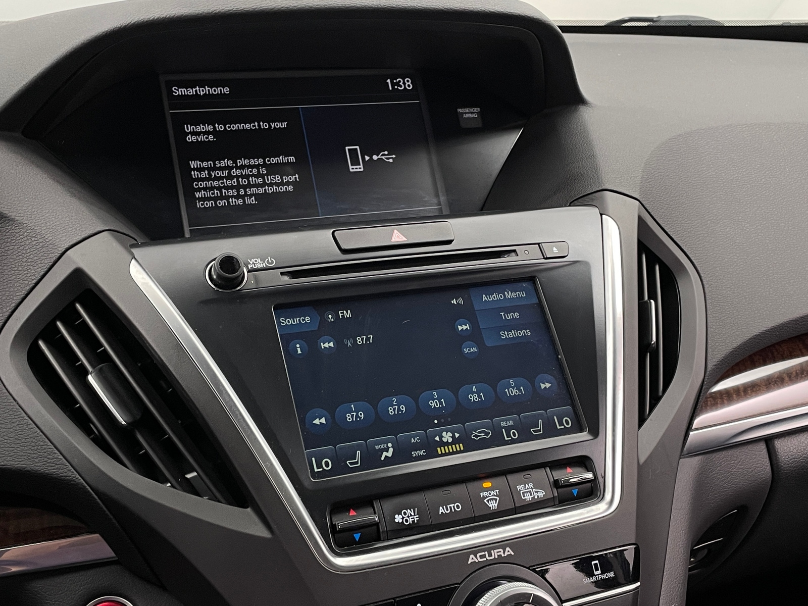 Thumbnail: 2020 Acura MDX - 3