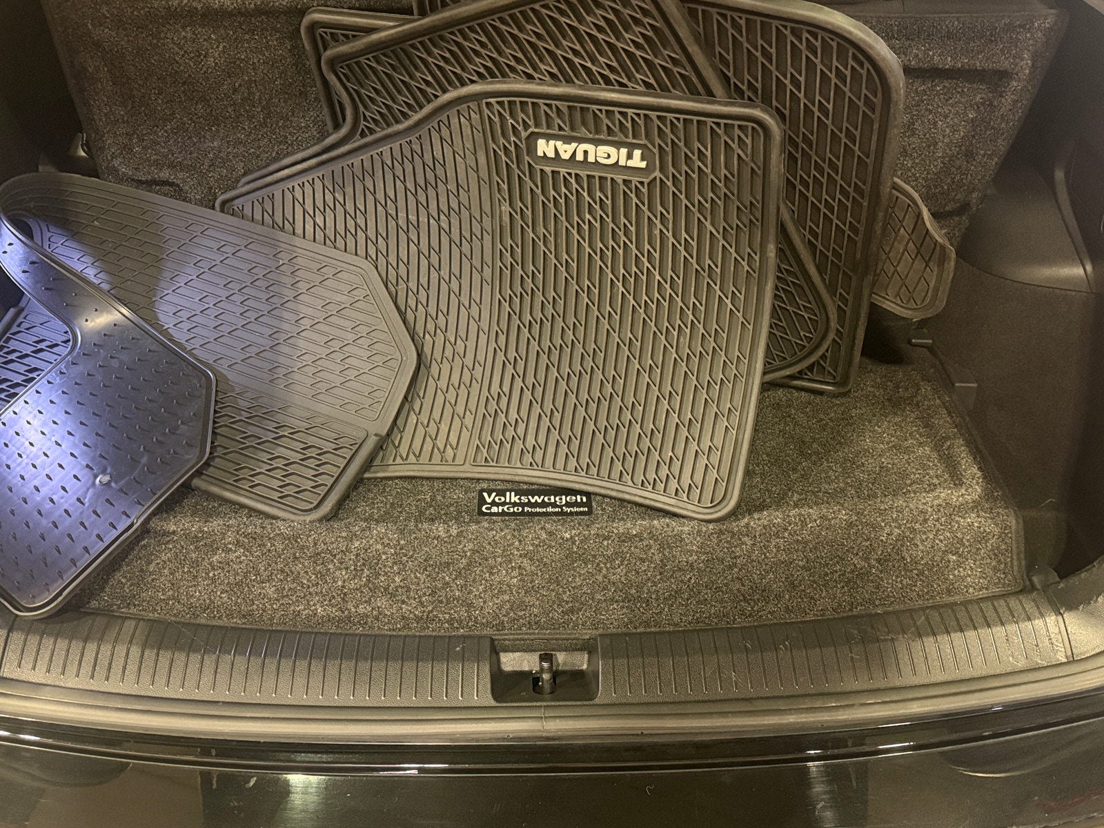 Thumbnail: 2023 Volkswagen Tiguan - 7