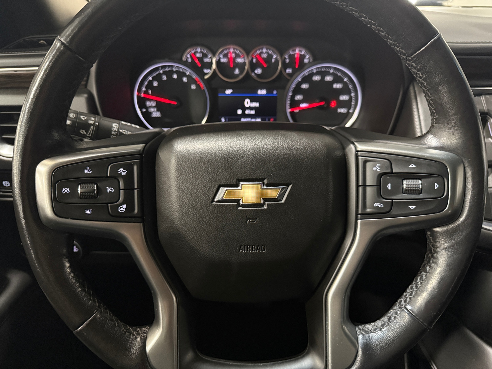 Thumbnail: 2021 Chevrolet Tahoe - 4