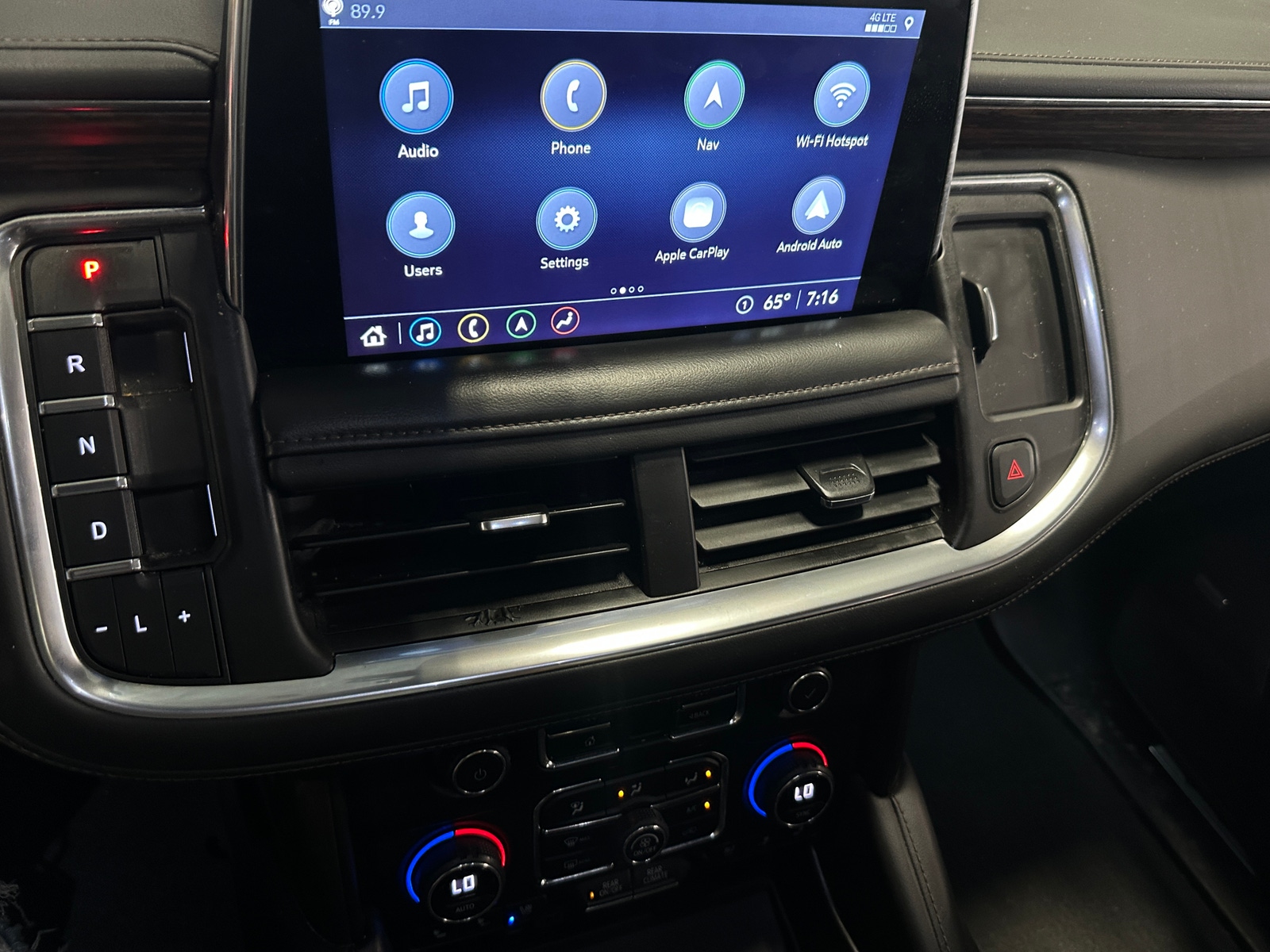 Thumbnail: 2021 Chevrolet Suburban - 3