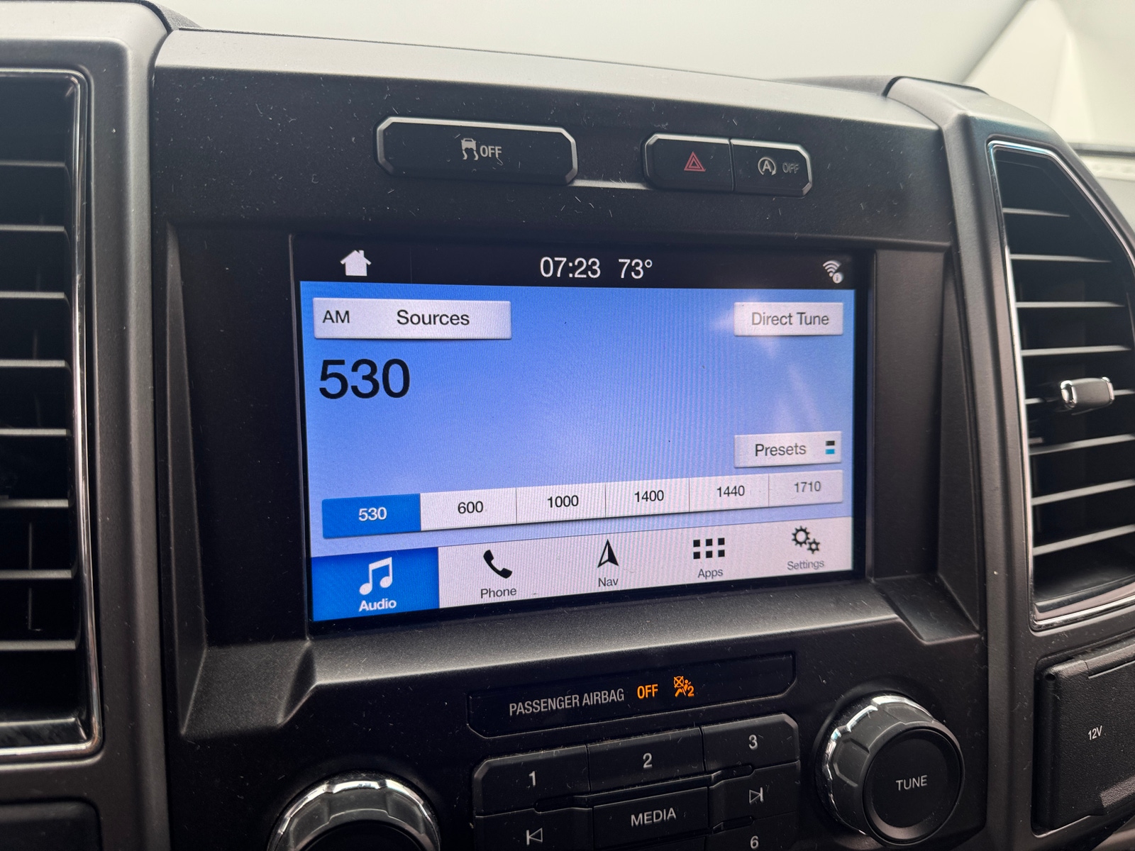 Thumbnail: 2018 Ford Econoline - 4