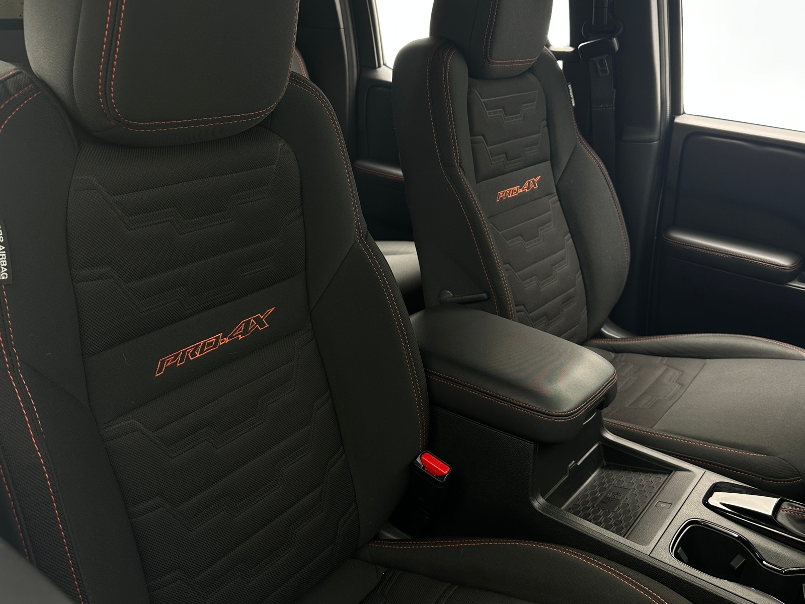 Thumbnail: 2023 Nissan Frontier - 2