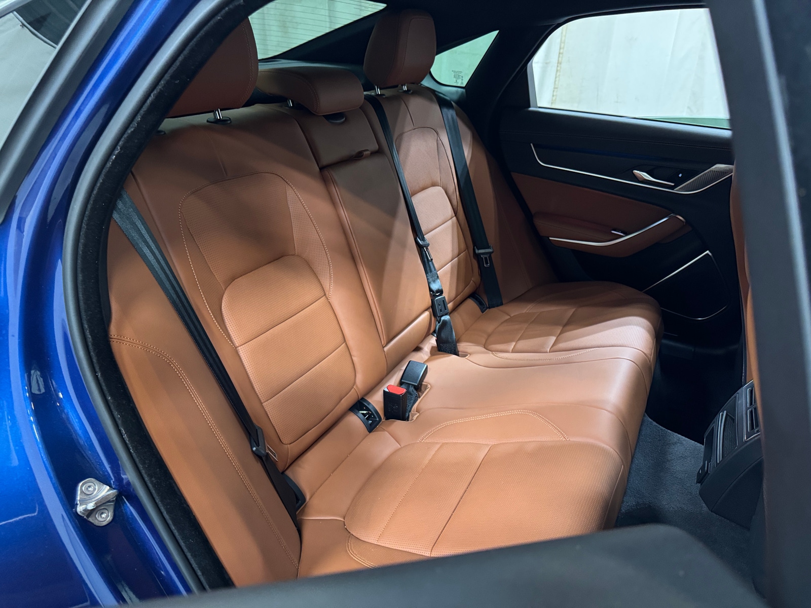 Thumbnail: 2023 Jaguar XF - 5