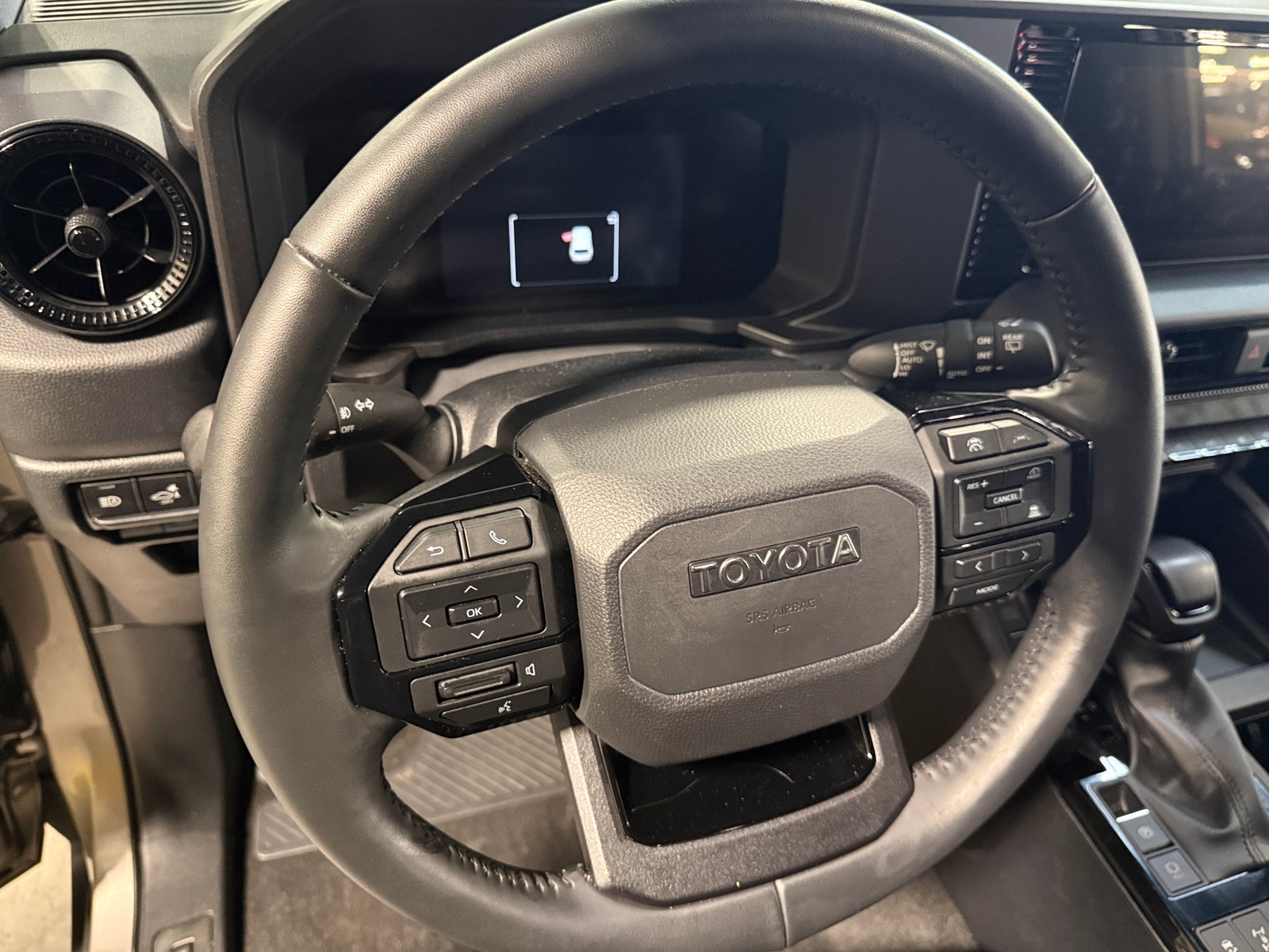 Thumbnail: 2025 Toyota Land Cruiser - 5