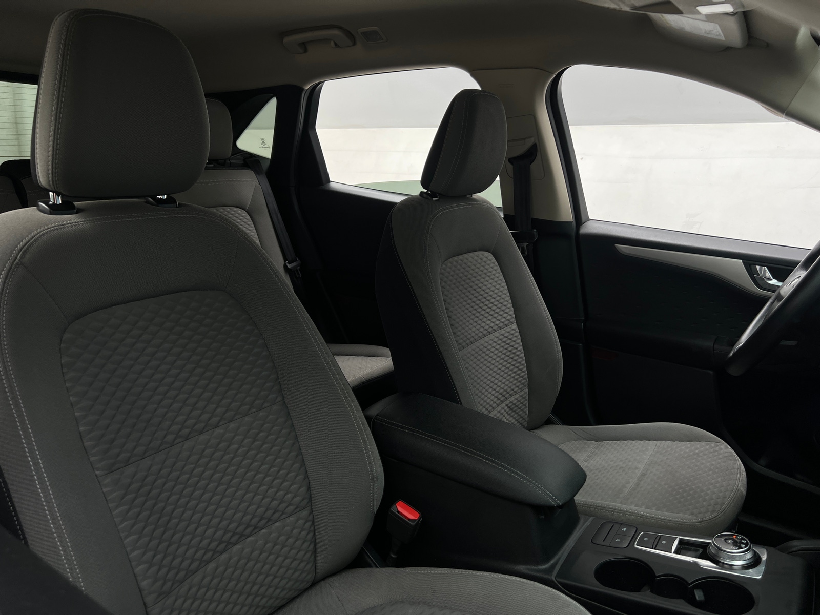 Thumbnail: 2020 Ford Escape - 2