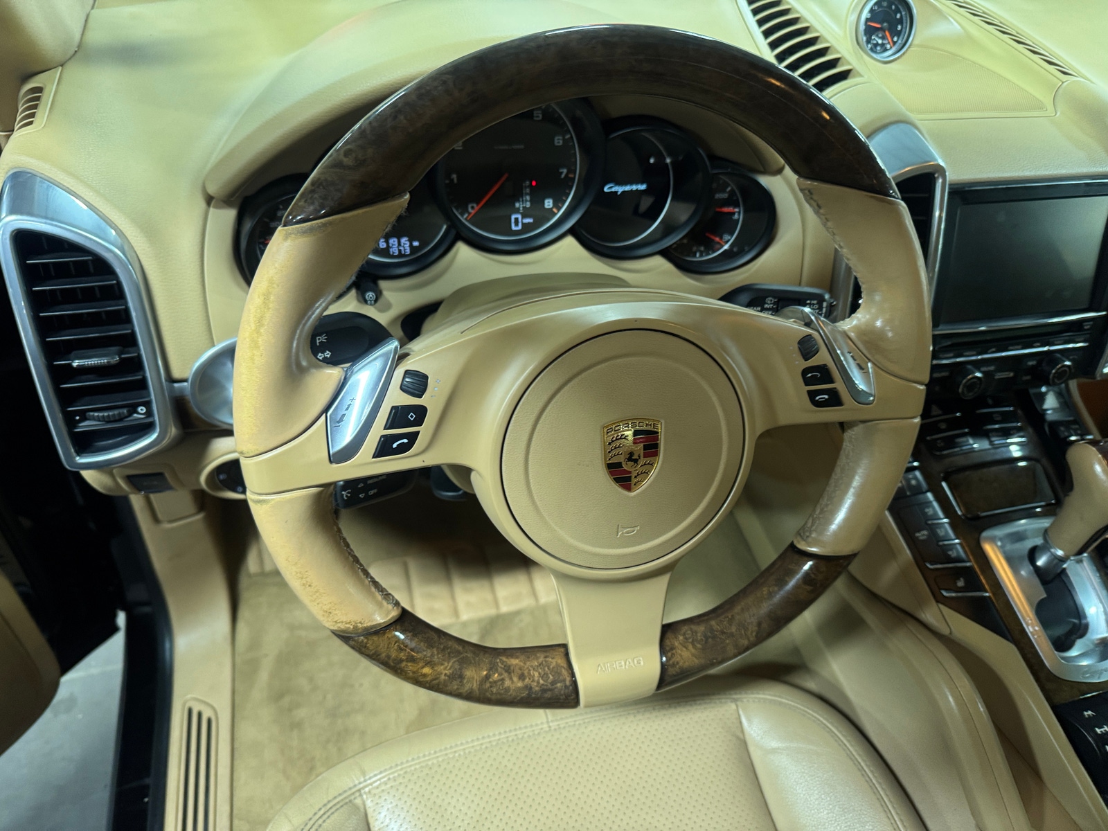 Thumbnail: 2013 Porsche Cayenne - 4