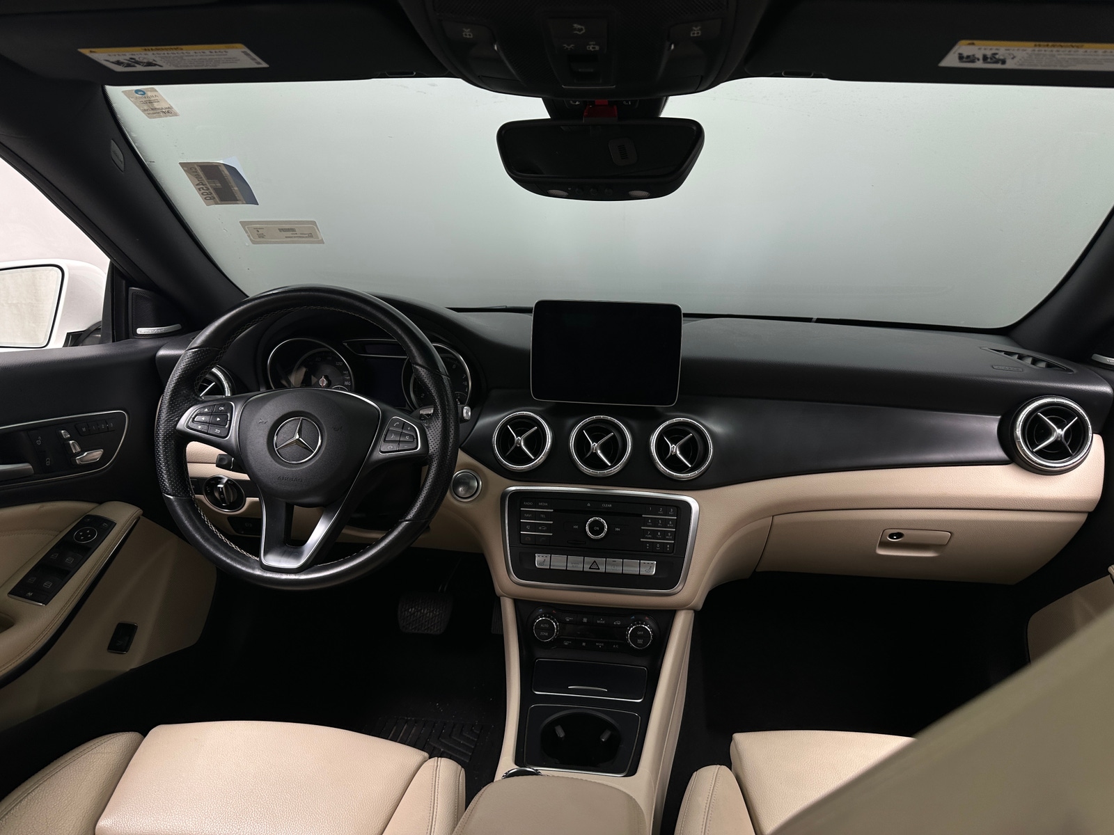 Thumbnail: 2019 Mercedes-Benz CLA - 2