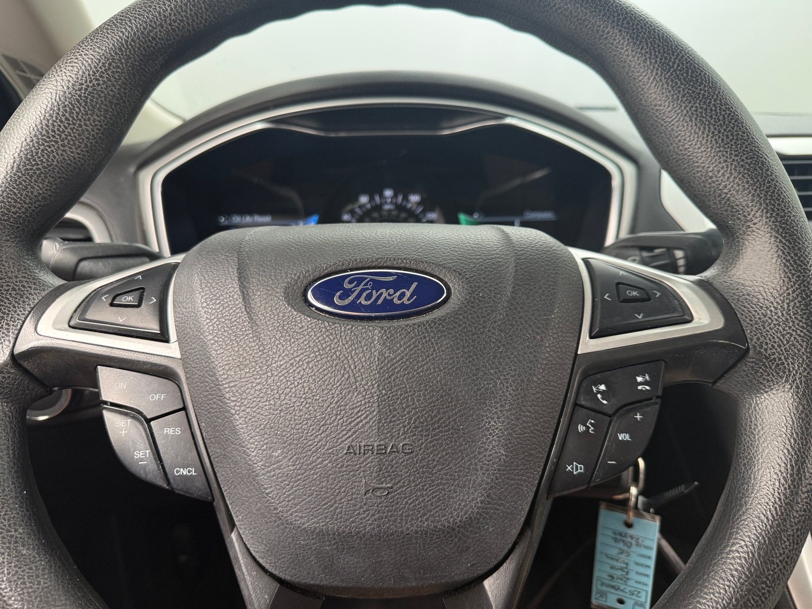 Thumbnail: 2016 Ford Fusion - 5