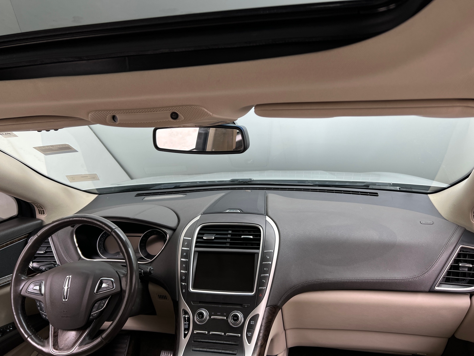 Thumbnail: 2016 Lincoln MKX - 2