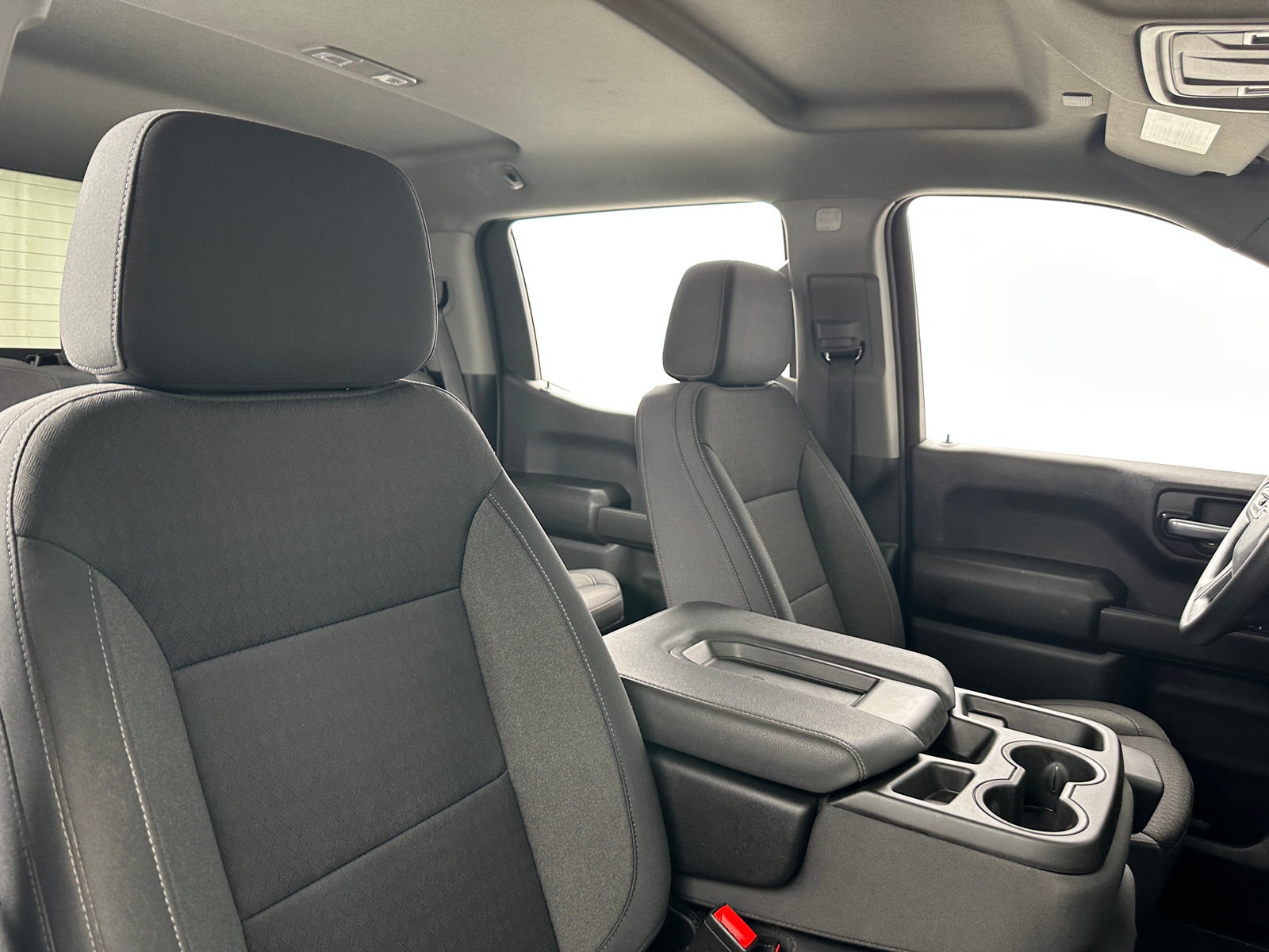 Thumbnail: 2025 Chevrolet Silverado 1500 - 2