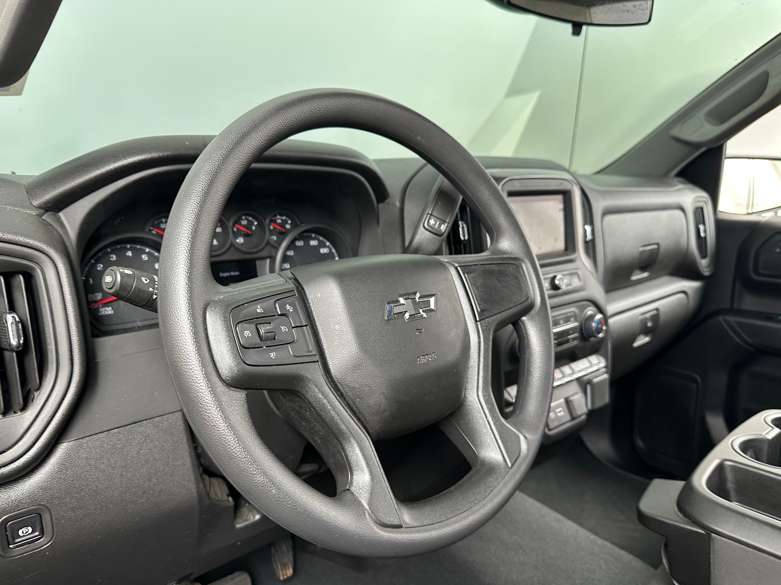 Thumbnail: 2025 Chevrolet Silverado 1500 - 5