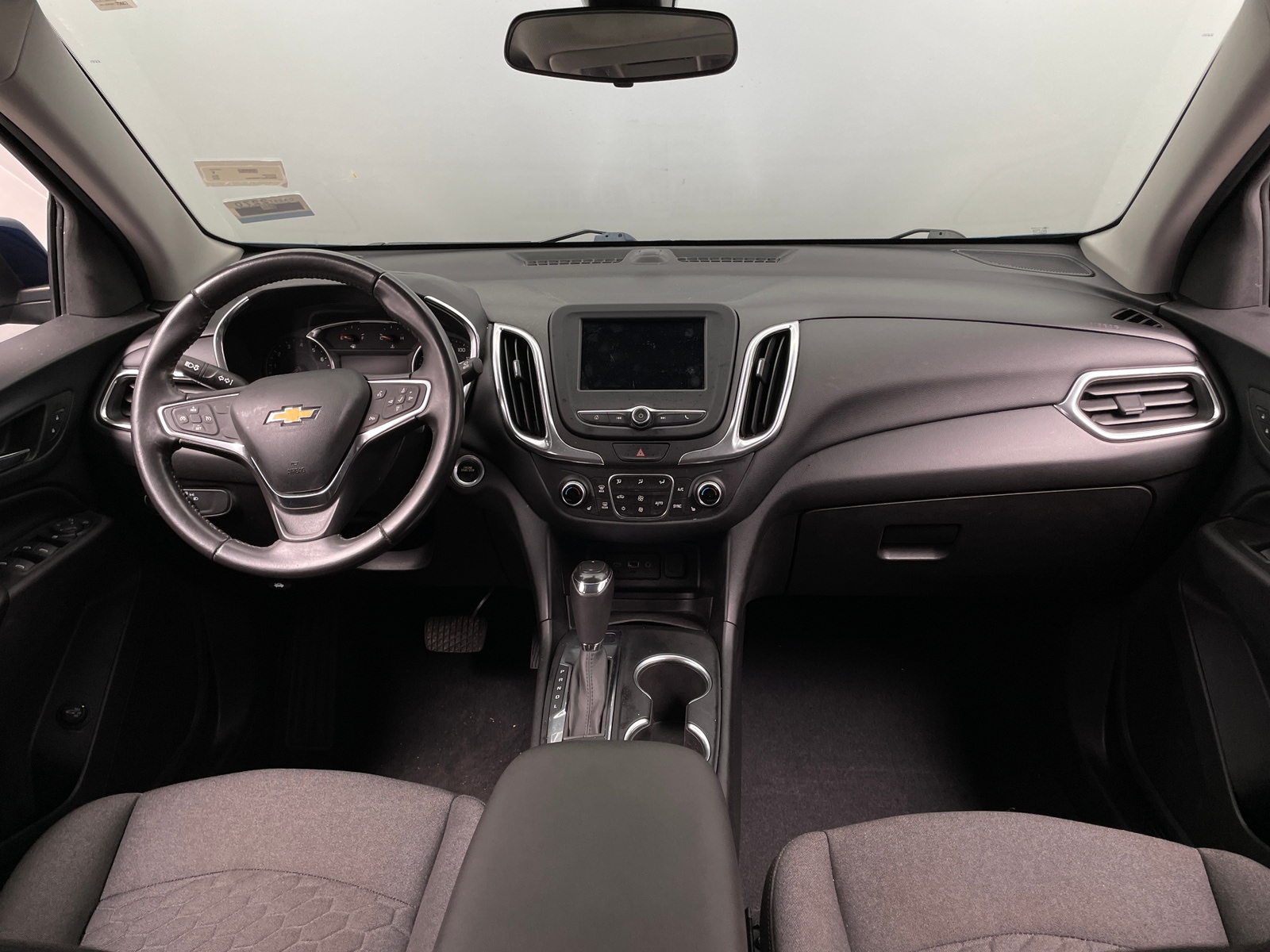 Thumbnail: 2019 Chevrolet Equinox - 3