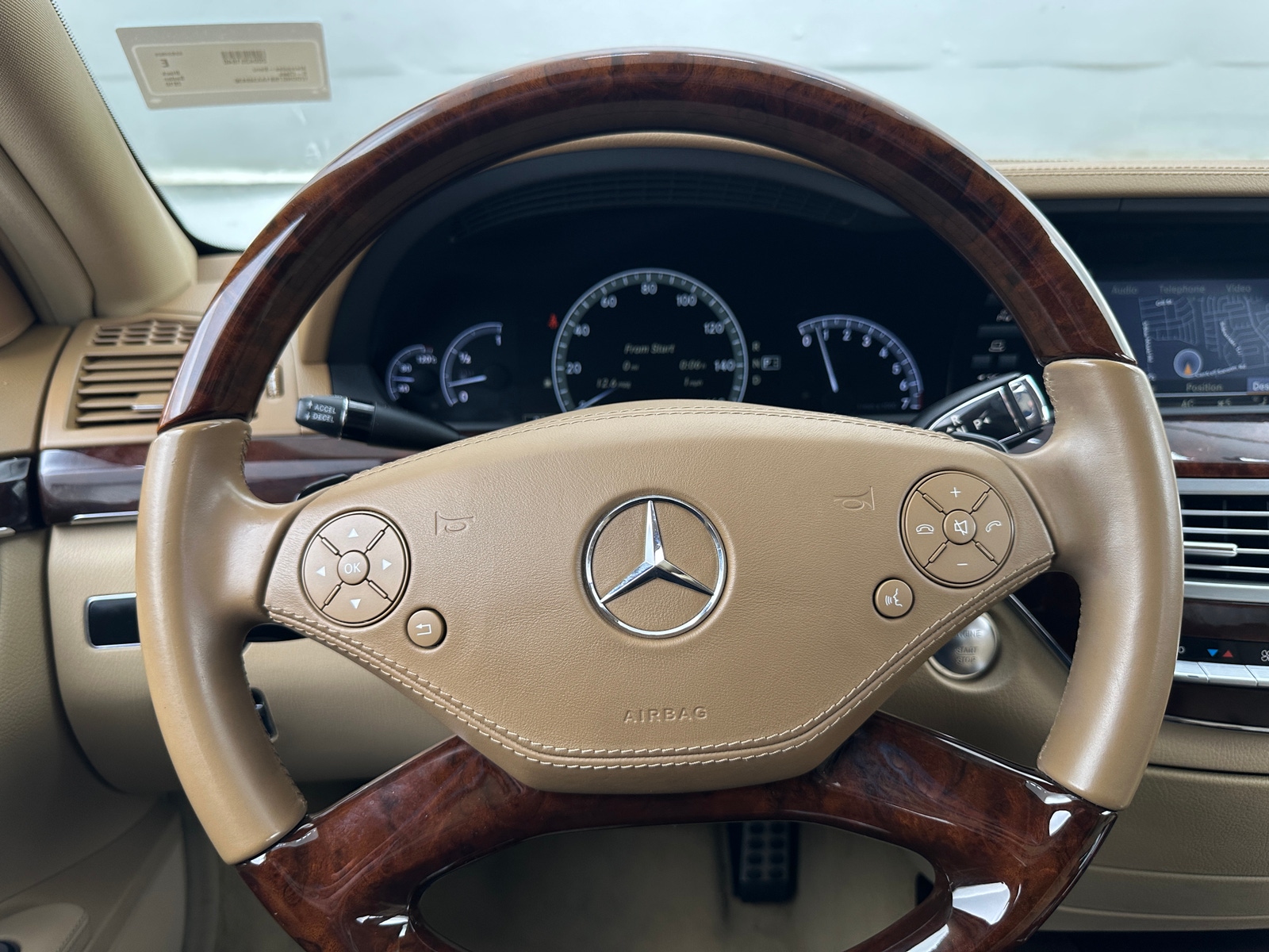 Thumbnail: 2010 Mercedes-Benz S-Class - 4
