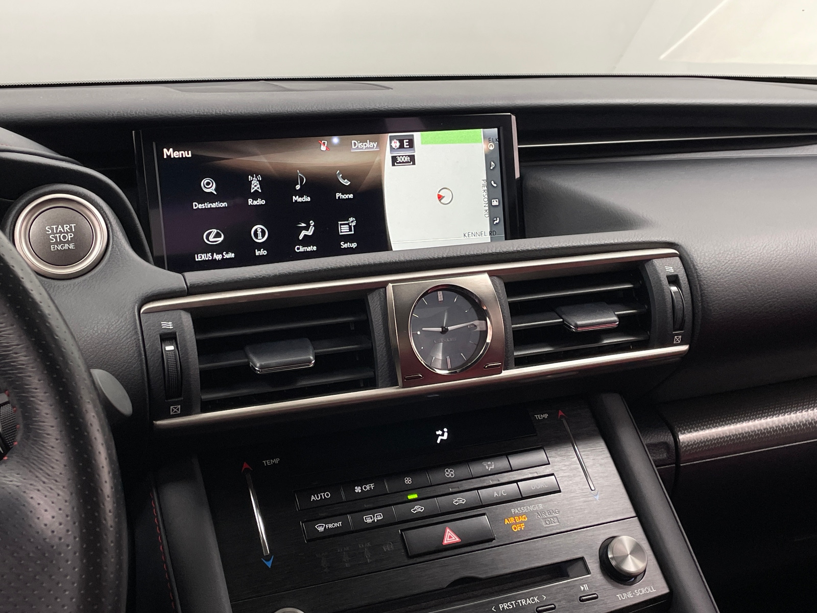 Thumbnail: 2017 Lexus IS - 3