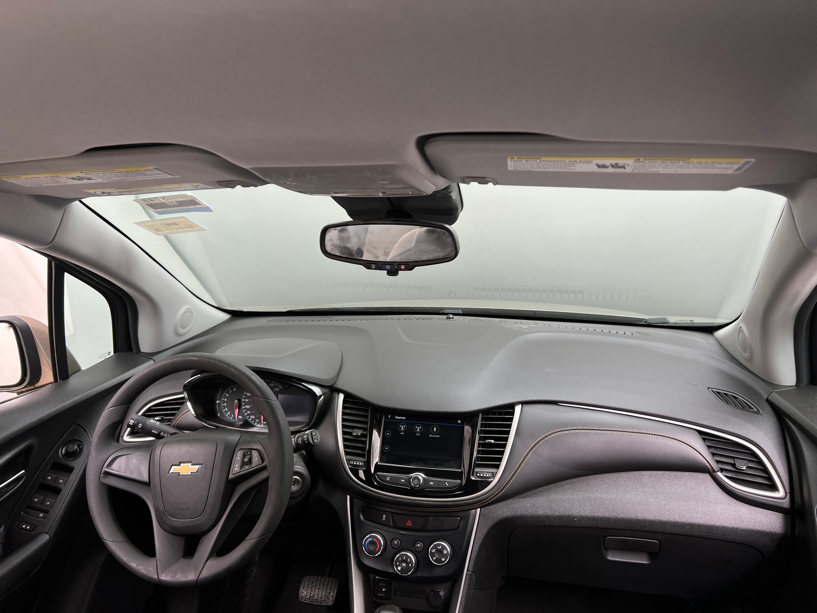 Thumbnail: 2018 Chevrolet Trax - 3