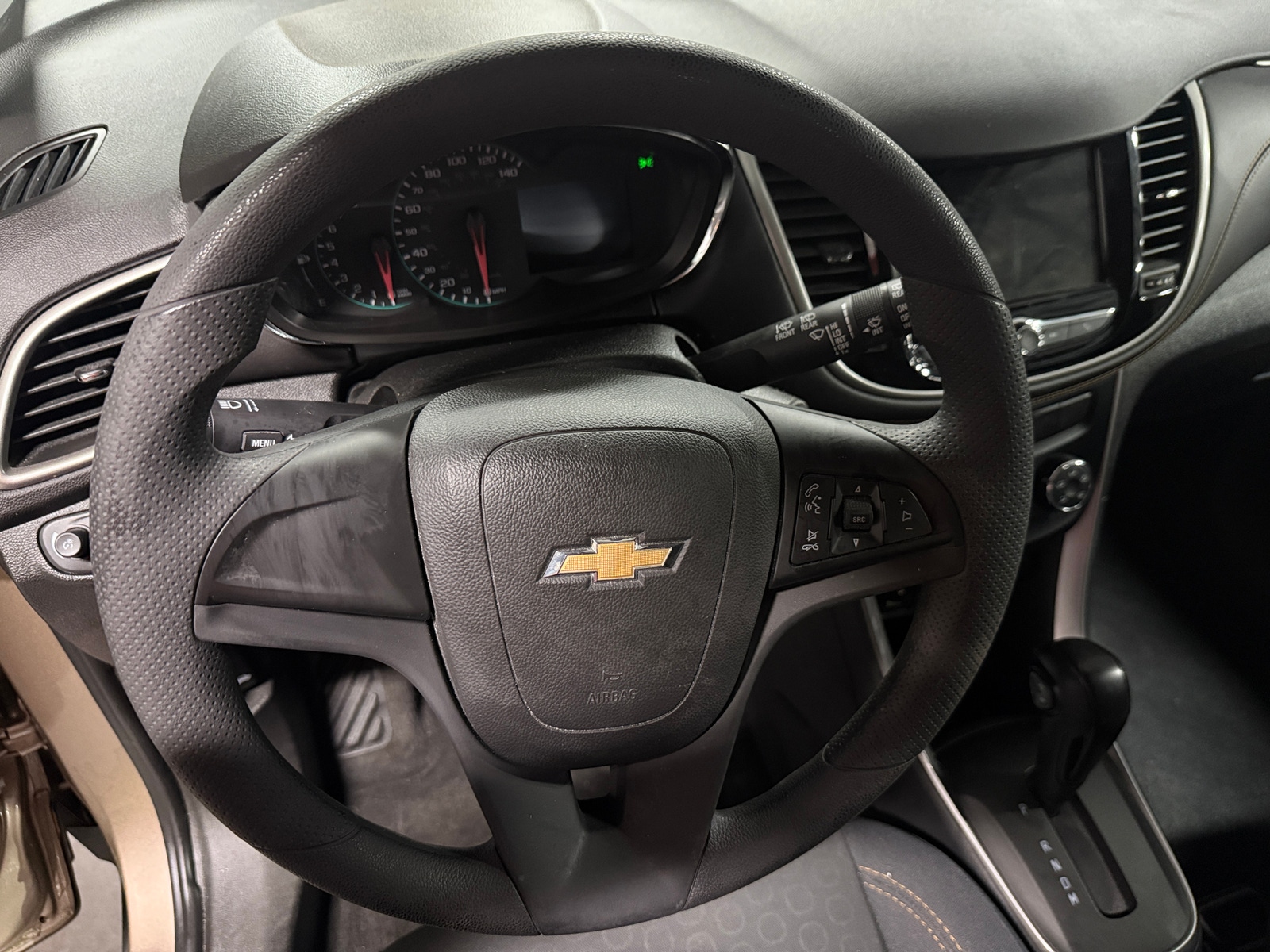 Thumbnail: 2018 Chevrolet Trax - 5