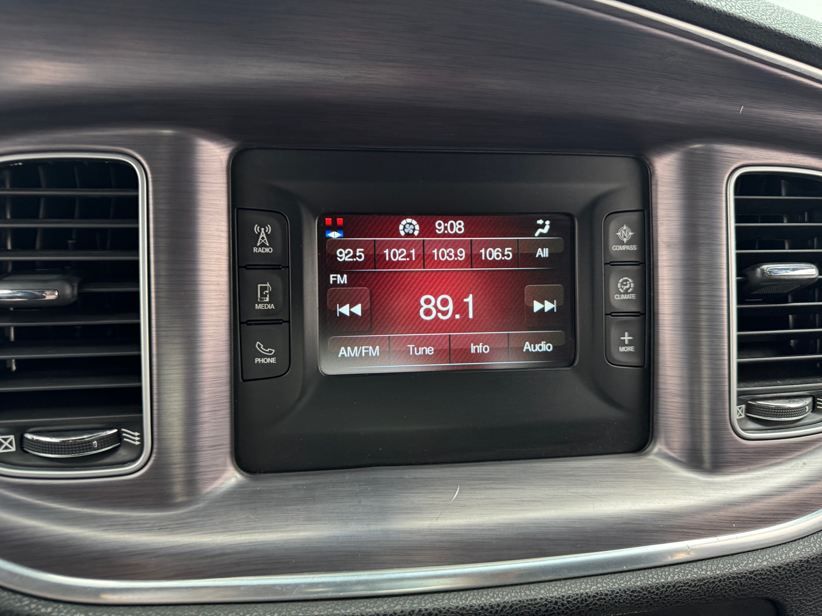 Thumbnail: 2017 Dodge Charger - 4