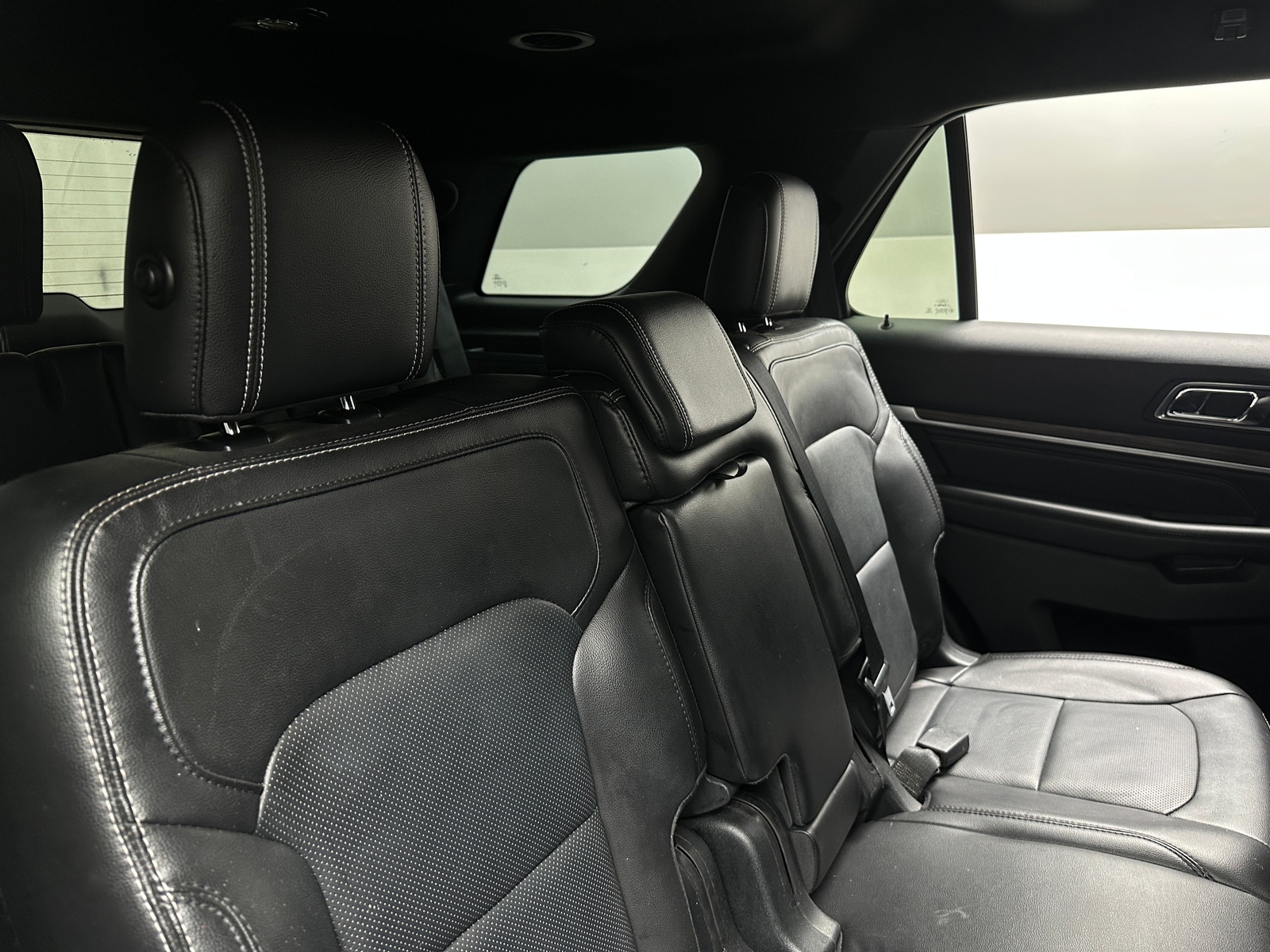 Thumbnail: 2017 Ford Explorer - 5