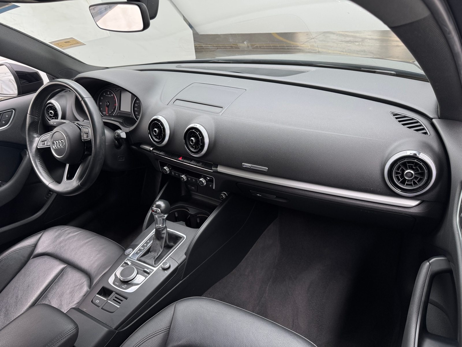 Thumbnail: 2018 Audi A3 - 2