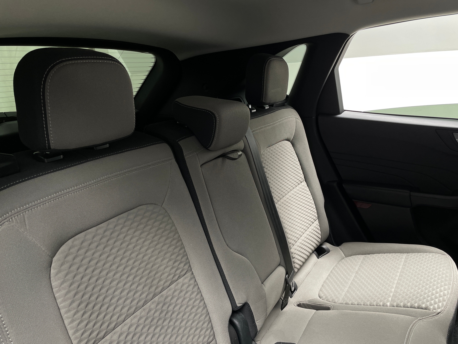 Thumbnail: 2021 Ford Escape - 6