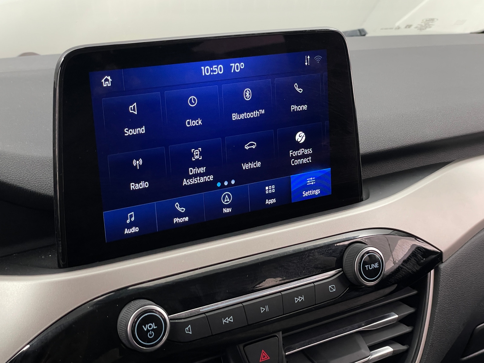 Thumbnail: 2021 Ford Escape - 4