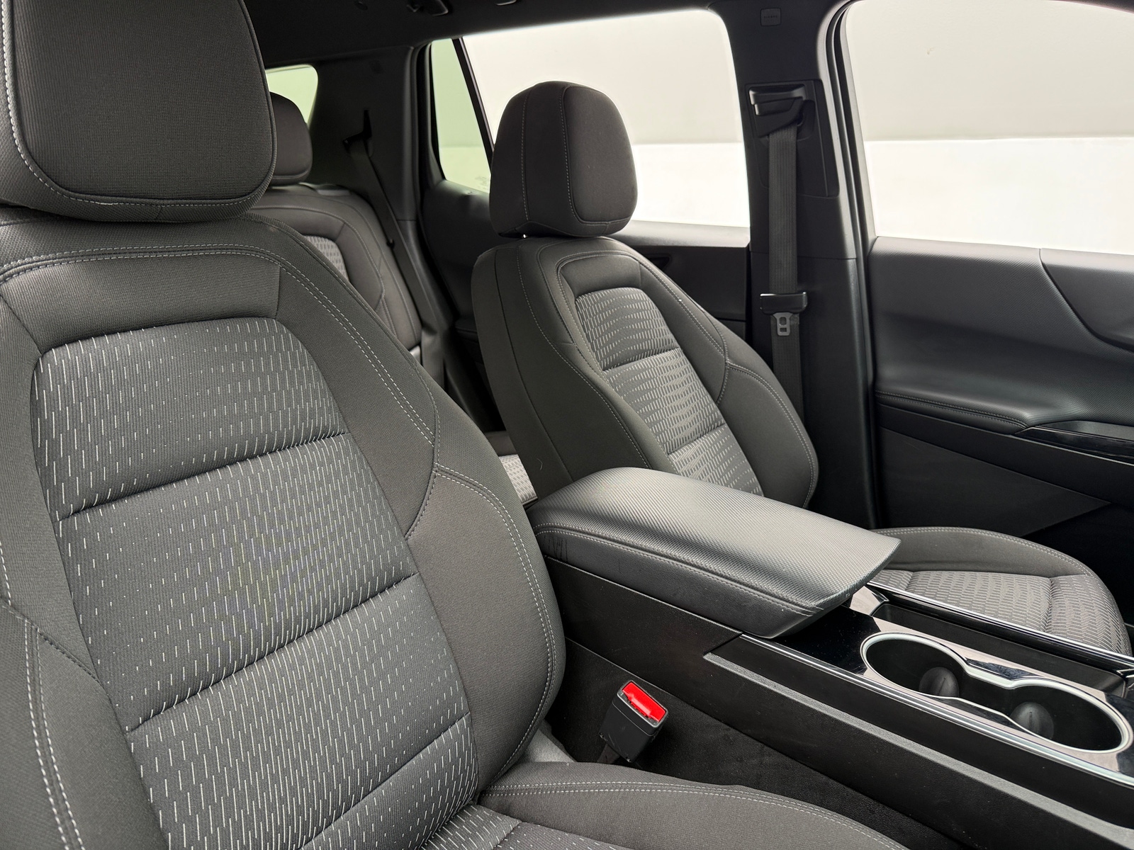 Thumbnail: 2025 Chevrolet Equinox - 2