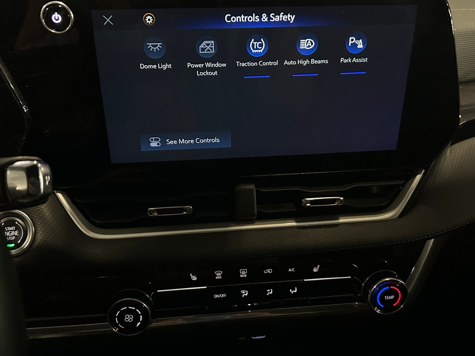 Thumbnail: 2025 Chevrolet Equinox - 4