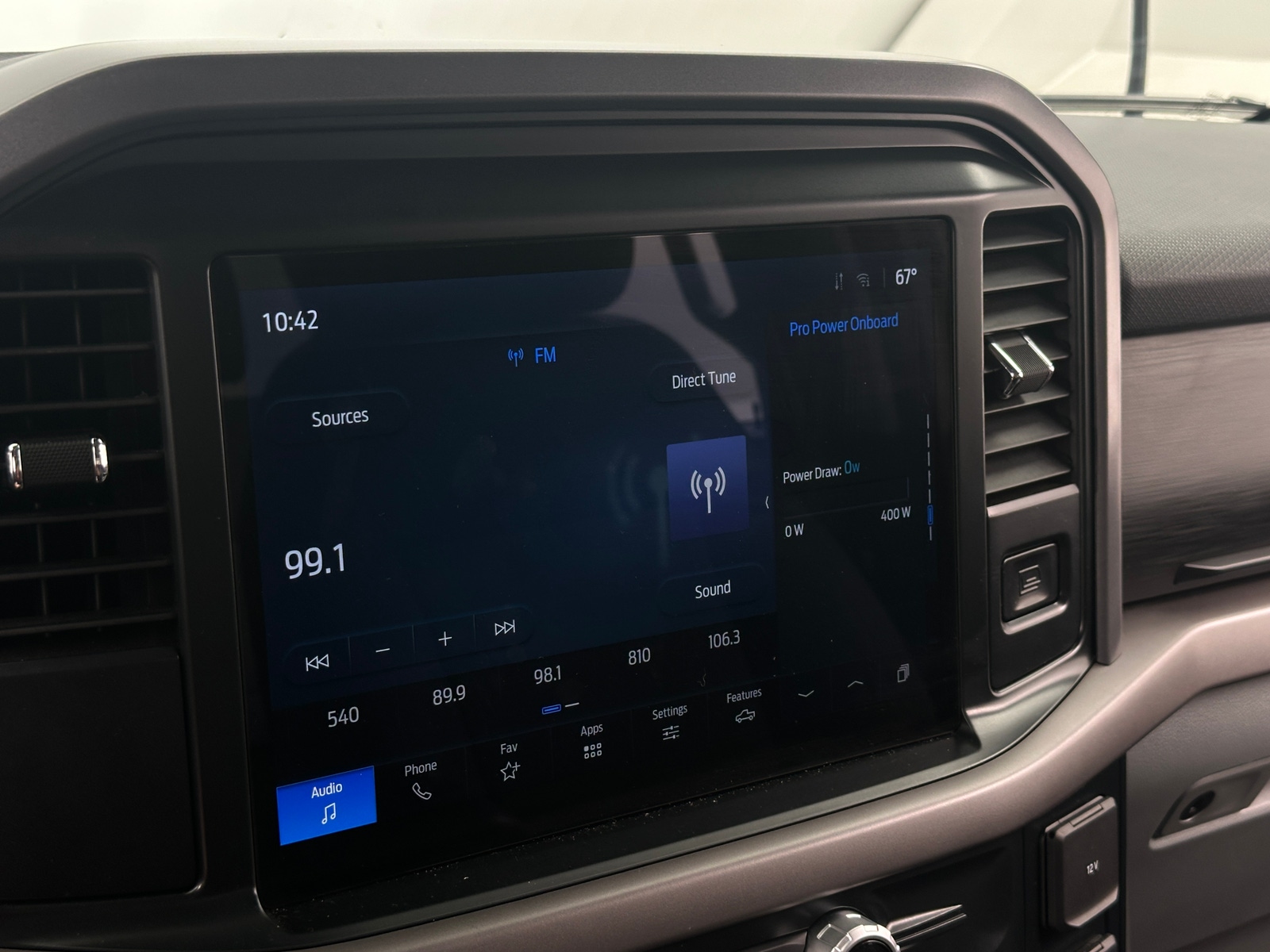 Thumbnail: 2025 Ford Econoline - 4