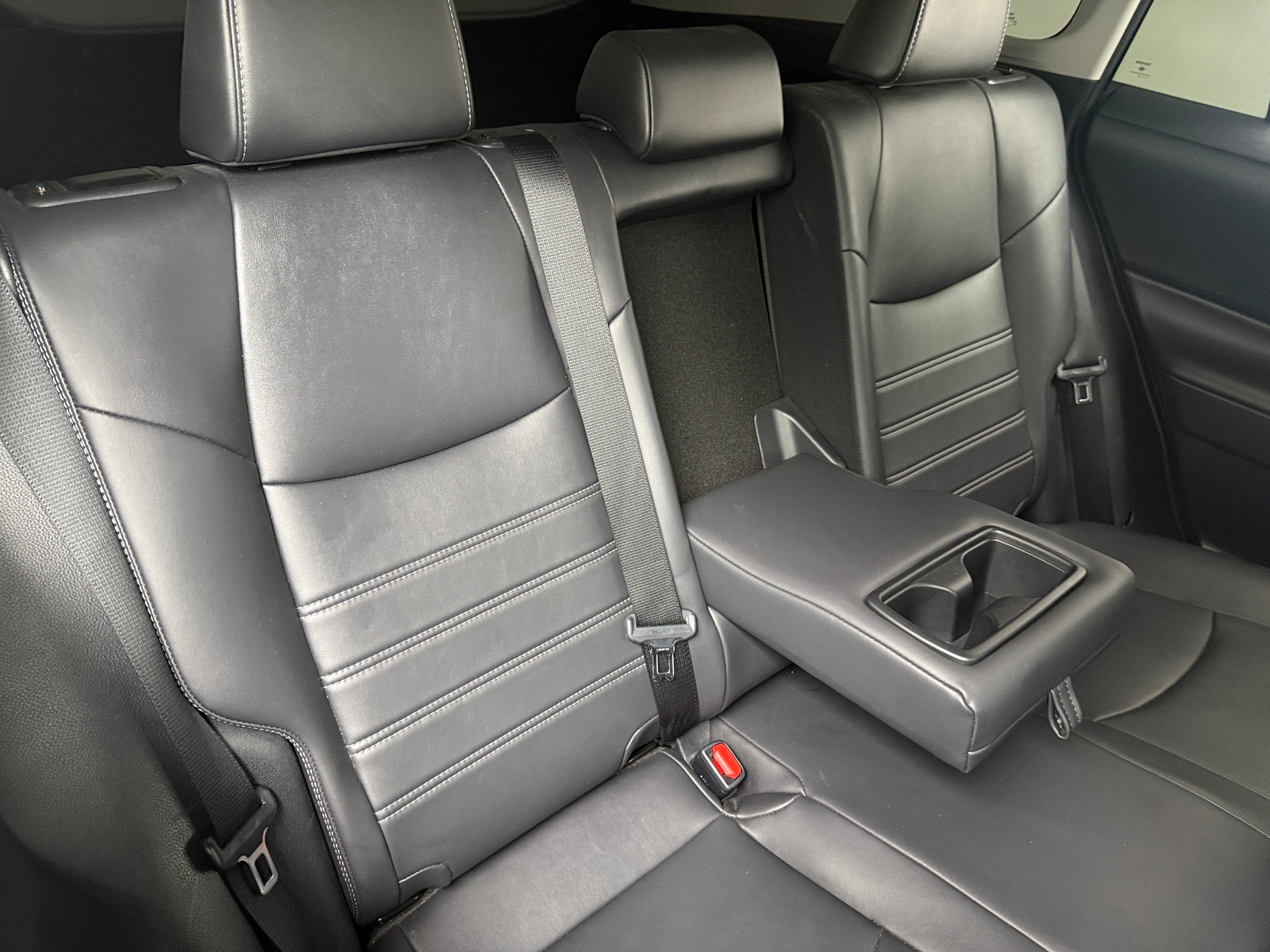 Thumbnail: 2019 Toyota RAV4 - 5