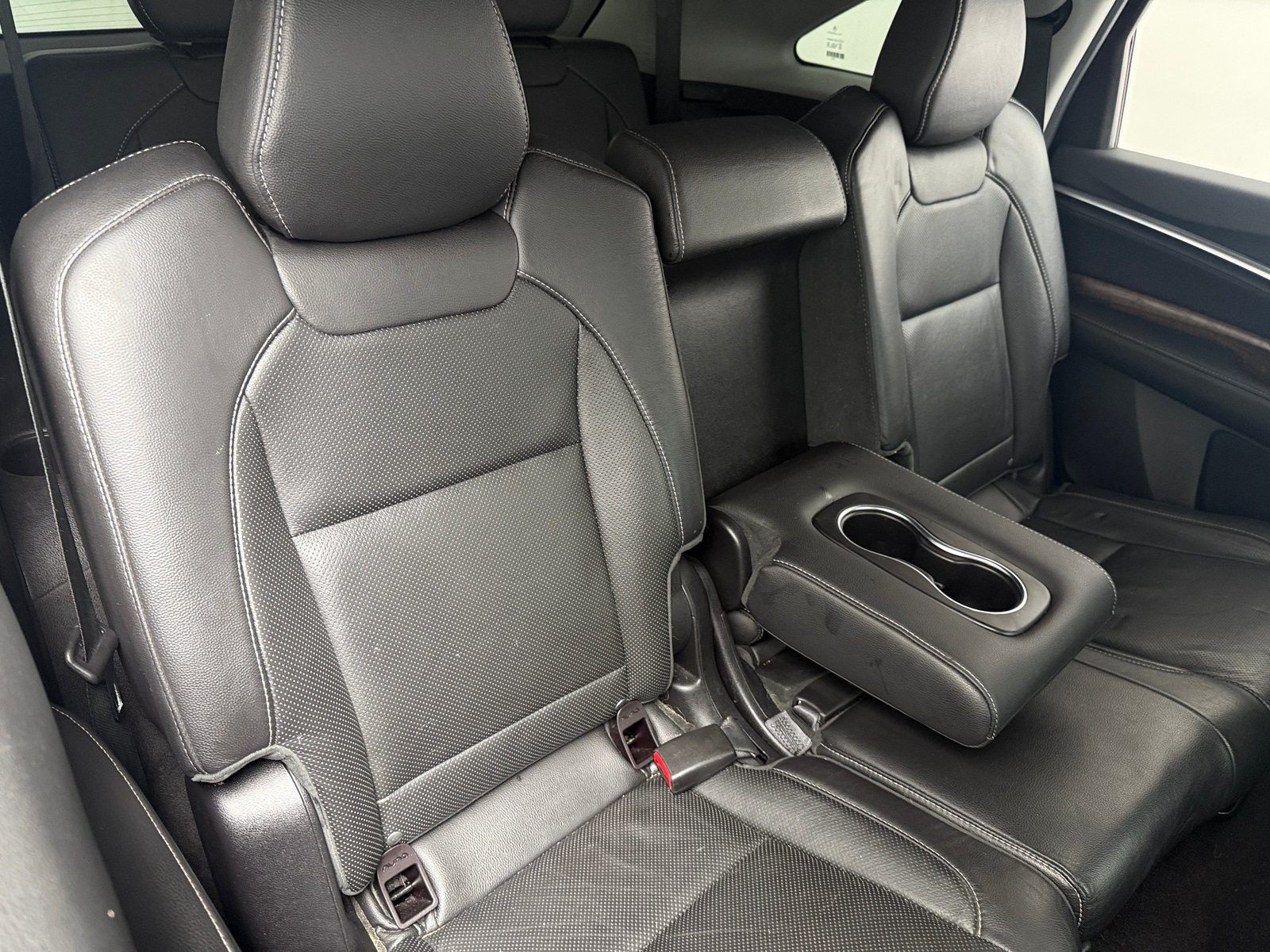 Thumbnail: 2020 Acura MDX - 5