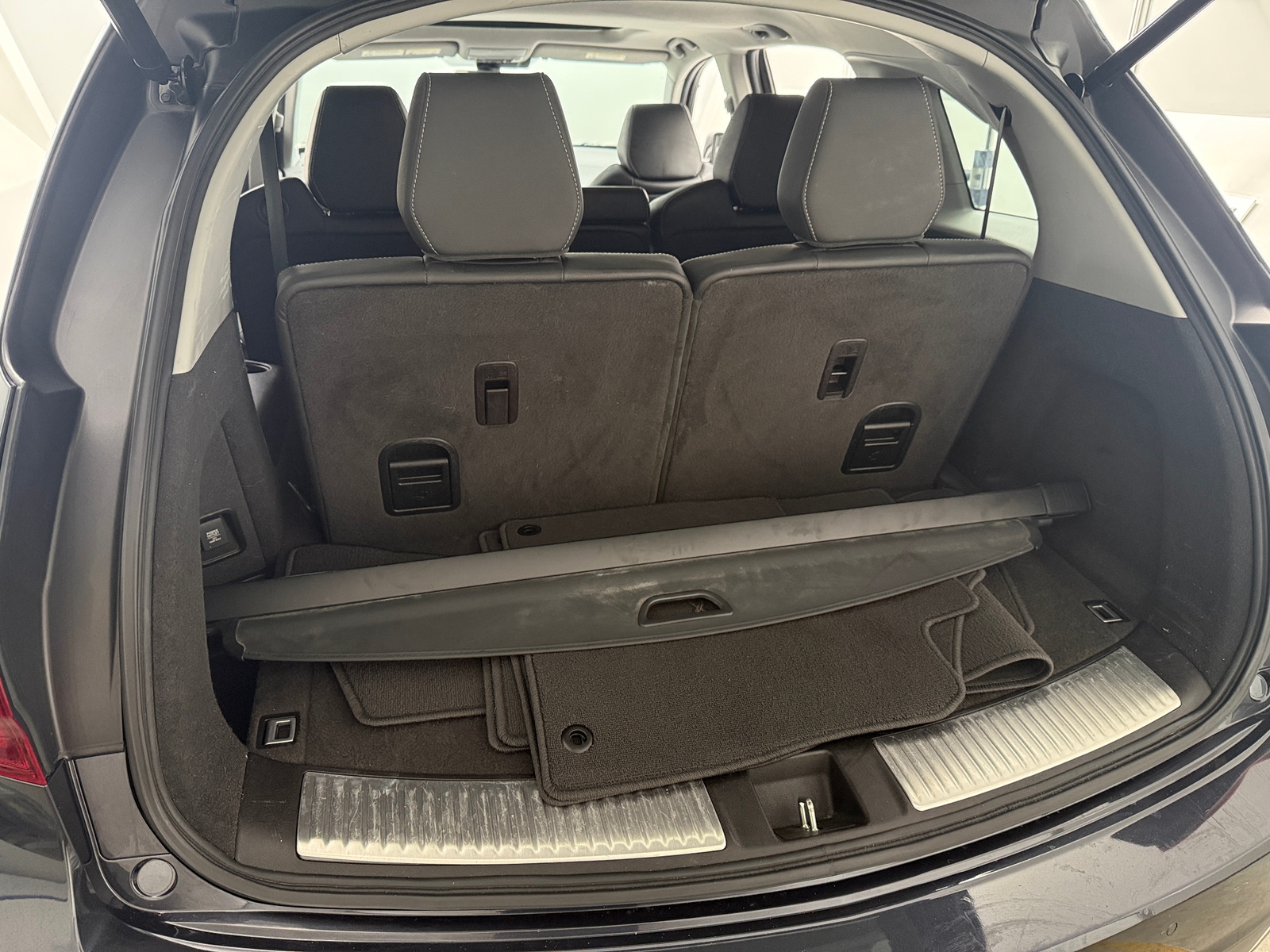 Thumbnail: 2020 Acura MDX - 6