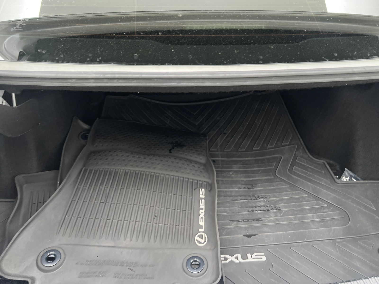 Thumbnail: 2022 Lexus IS - 6