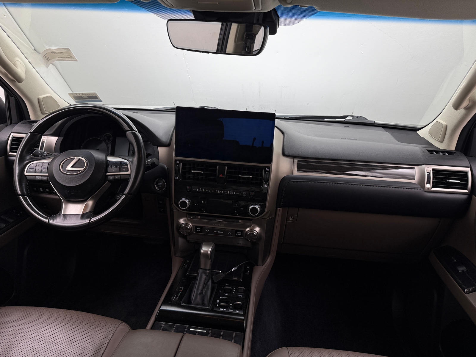 Thumbnail: 2020 Lexus GX - 2