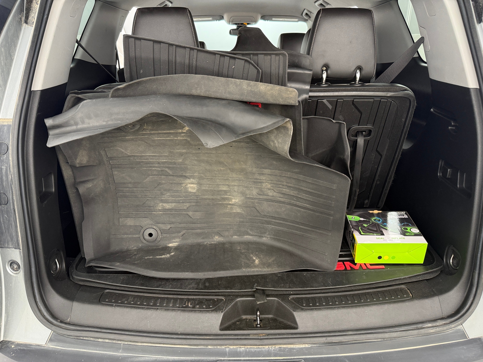 Thumbnail: 2023 GMC Acadia - 6