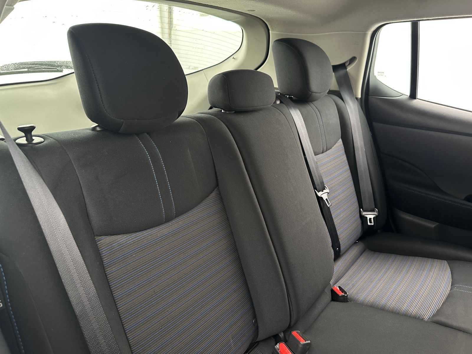 Thumbnail: 2021 Nissan Leaf - 6