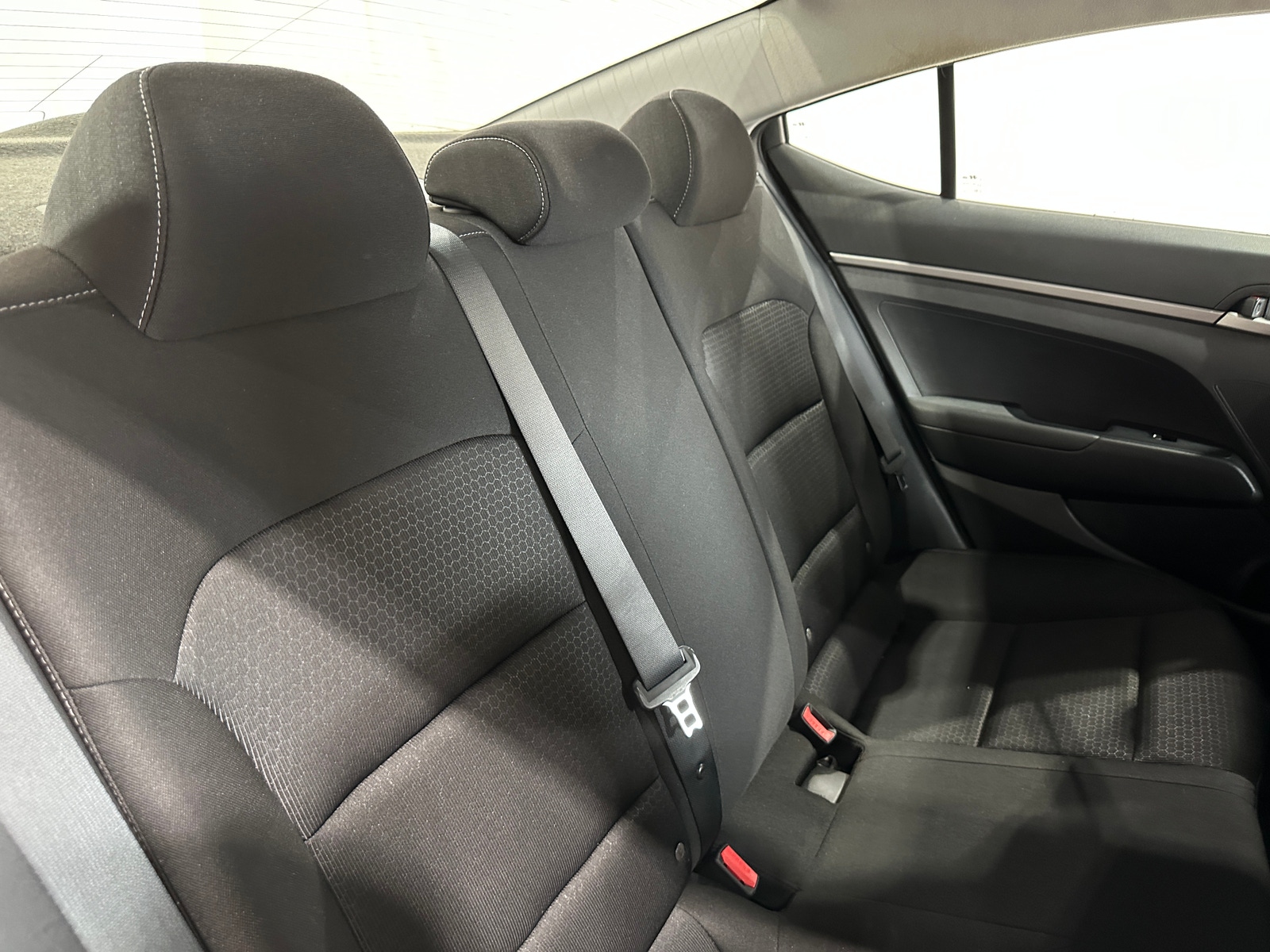 Thumbnail: 2018 Hyundai Elantra - 6