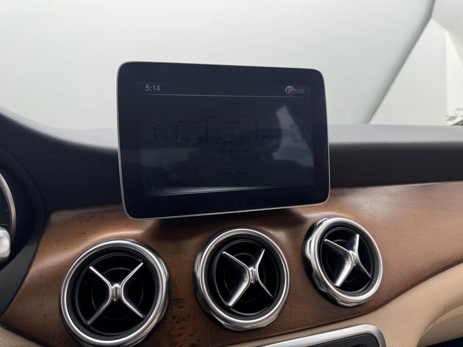 Thumbnail: 2018 Mercedes-Benz GLA - 3