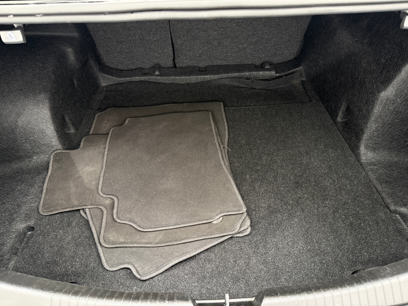 Thumbnail: 2024 Chevrolet Malibu - 7